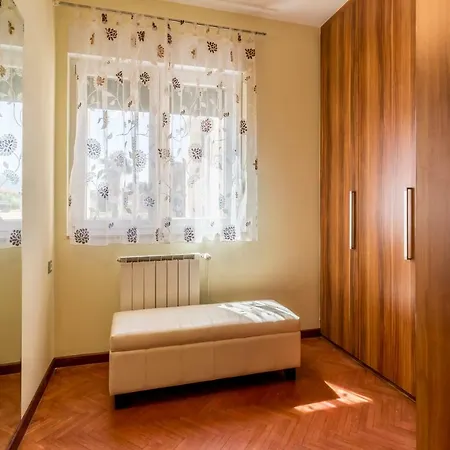 Luxury Vesna Holiday home